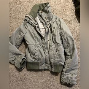 Ruehl women’s Sherpa lined coat S